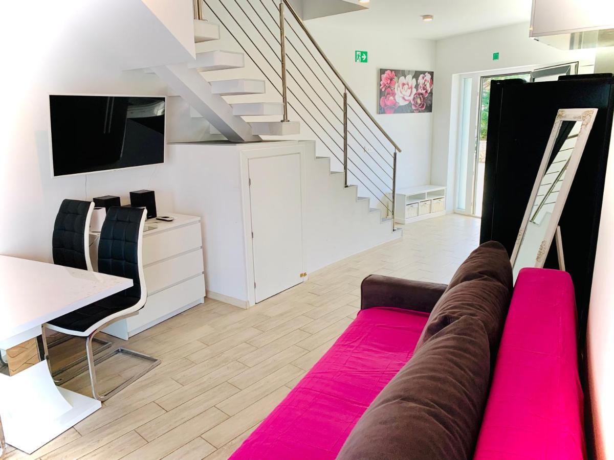 Villa Legacy 2 Novalja Eksteriør billede