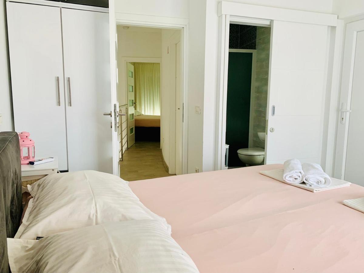 Villa Legacy 2 Novalja Eksteriør billede